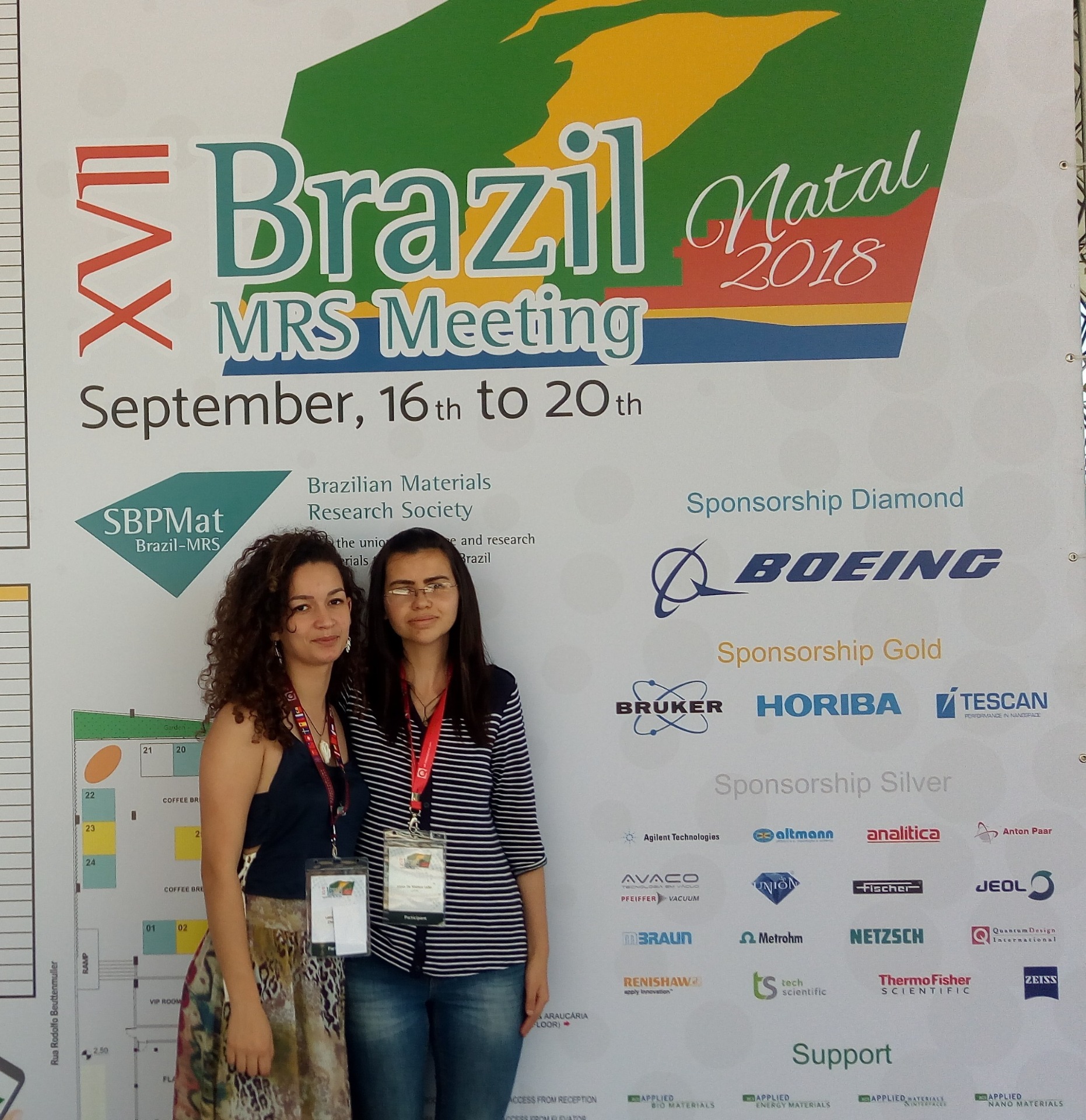 Letícia and Joyce attending the XVII SBPMAT MRS Anual Meeting, Natal-Brazil - September/2018